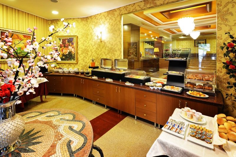 Hotel Austria 티라나 외부 사진