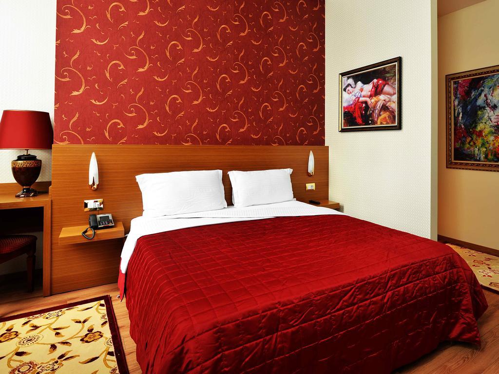 Hotel Austria 티라나 외부 사진