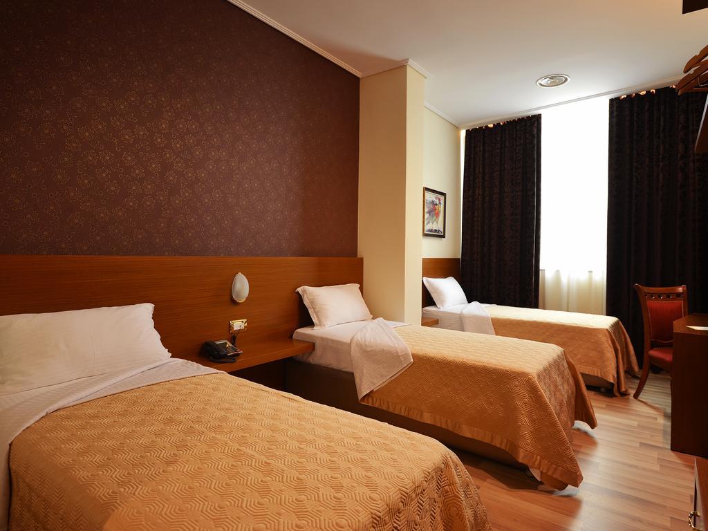 Hotel Austria 티라나 외부 사진