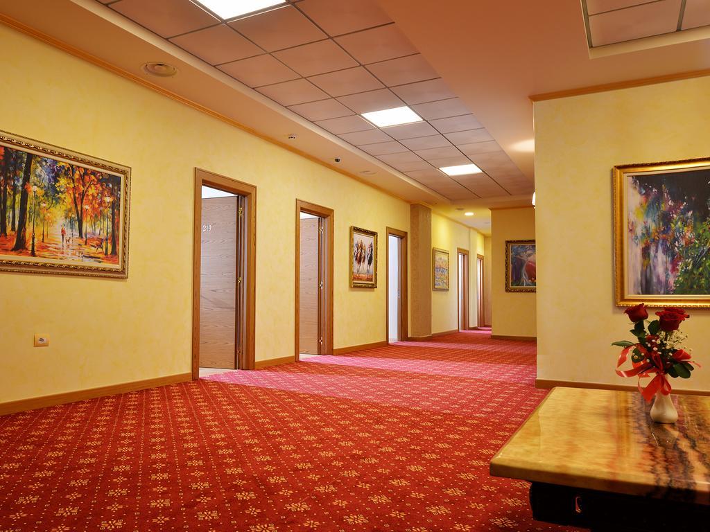 Hotel Austria 티라나 외부 사진